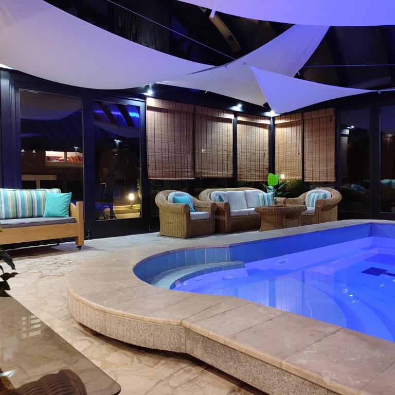 Deluxe Villa Coast River Sarajevo - Kuća s 5 Spavaćih Soba - 3