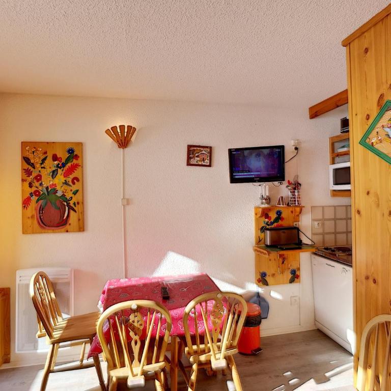 3 pièces aux Menuires, sud, ski aux pieds, animaux, parking - Apartamento de 1 dormitorio - 1