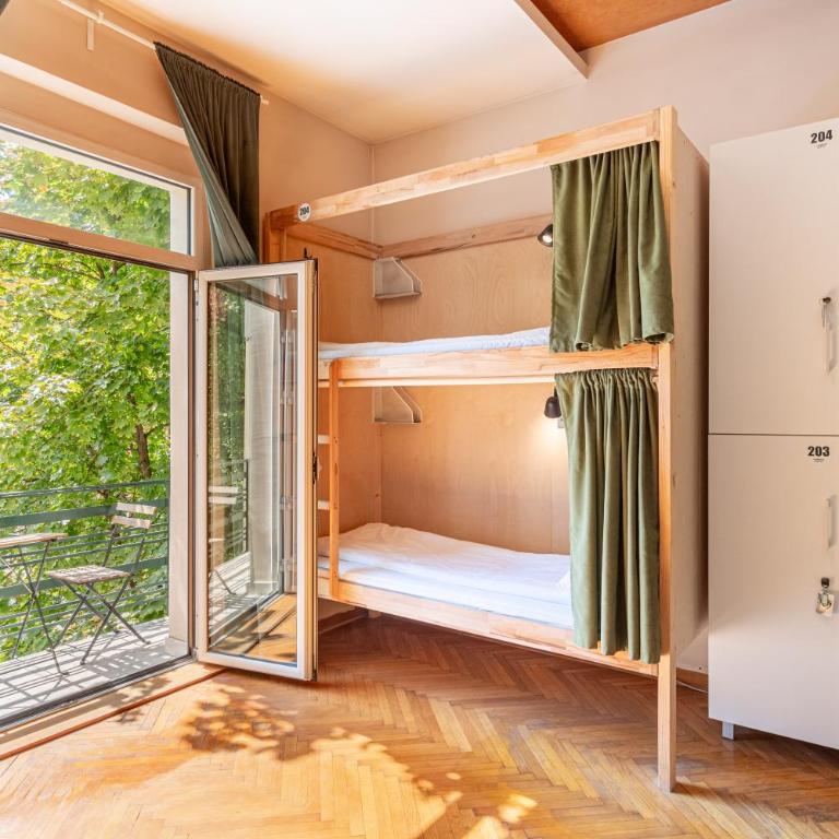 Cabbage Hostel - Krevet u 6-krevetnoj Ženskoj Spavaonici - 8