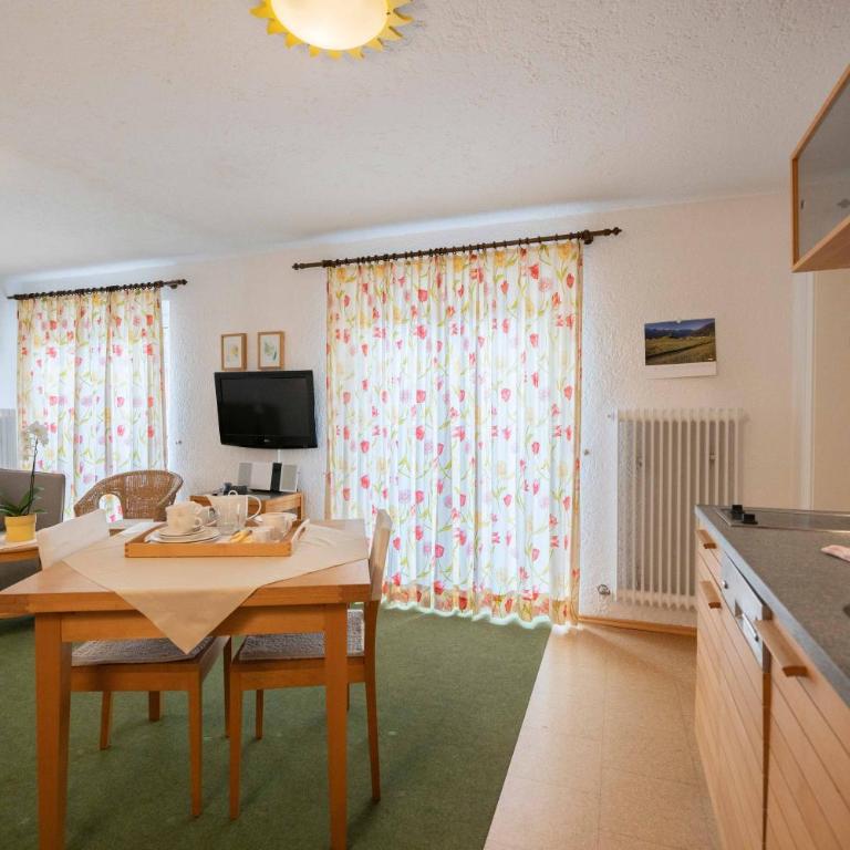 Haus Leithner - Suiten & Apartments - Suite mit Bergblick - 8