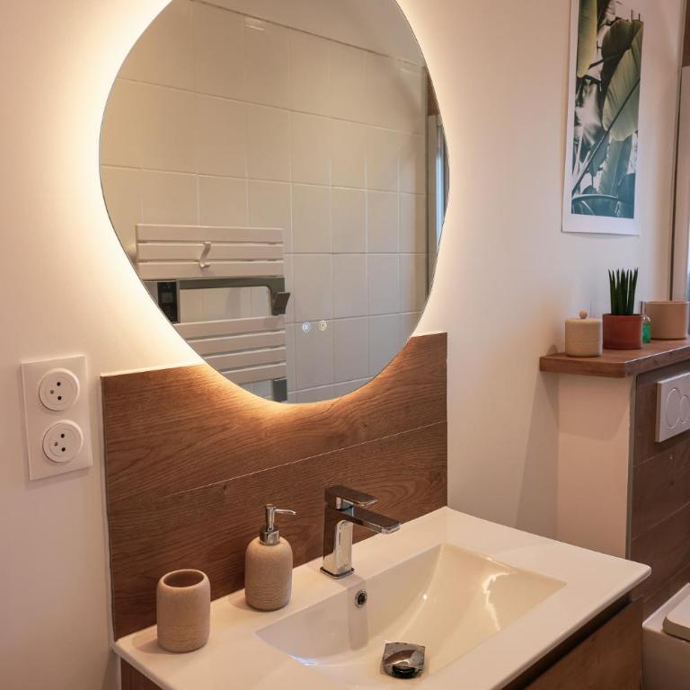 En plein centre du village ! - One-Bedroom Apartment - 24