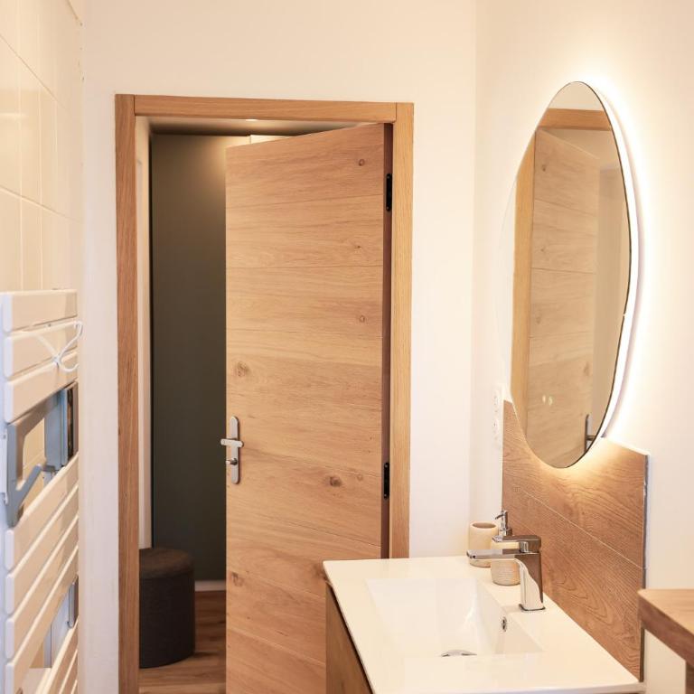 En plein centre du village ! - One-Bedroom Apartment - 20