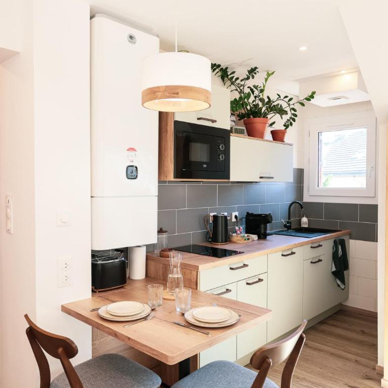 En plein centre du village ! - One-Bedroom Apartment - 27