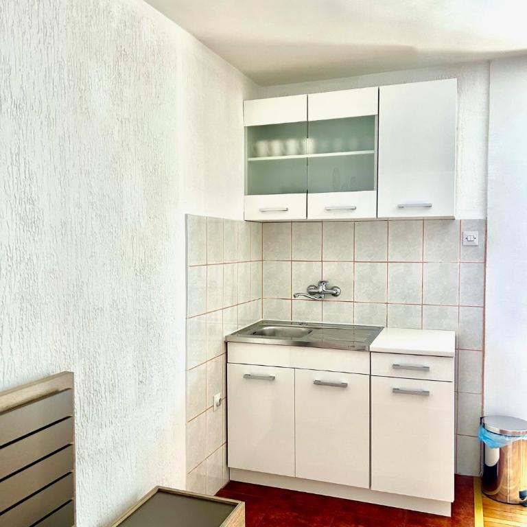 Apartments Jankovic - One-Bedroom Apartment with Patio (4 Adults) - 2
