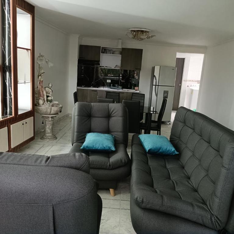 parche de laureles - Five-Bedroom Premium Apartment - 37