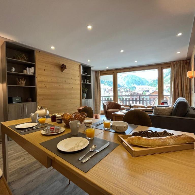 Appartement moderne avec balcon, WiFi et cuisine équipée - FR-1-694-168 - Appartement - 4