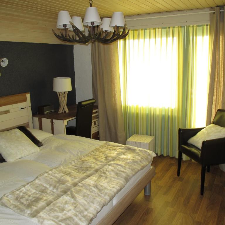 Hotel du Lac - Chambre Double avec Balcon - 4