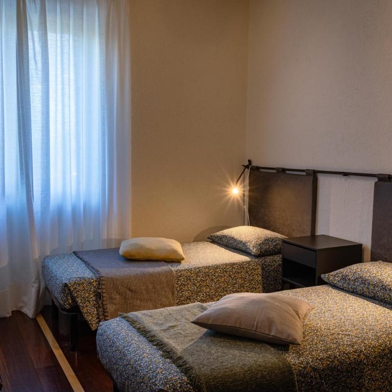 Villa Mara - Aosta - 200 mq - WiFi - Jacuzzi - Parcheggio - Giardino - Appartamento con 3 Camere da Letto - 7