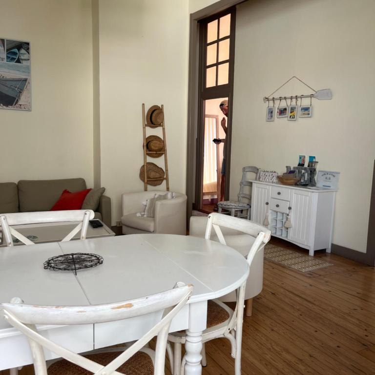 Bisson - One-Bedroom Apartment - 6