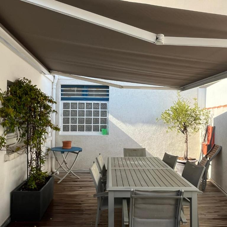 Bisson - One-Bedroom Apartment - 9
