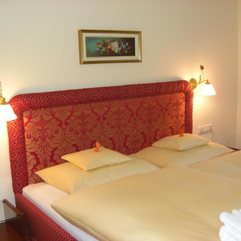 Hotel Hartenfels - Ferienwohnung mit Küchenzeile - 35