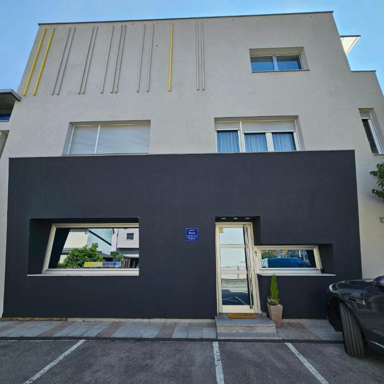 Apartmani EMA Bihać - Two-Bedroom Apartment - 21