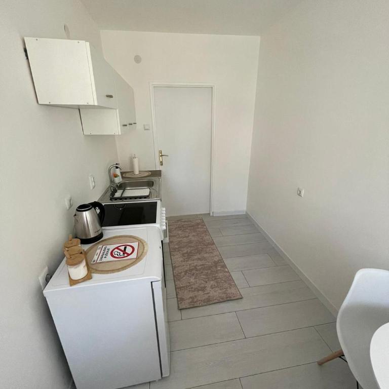 Apartman Nikka - One-Bedroom Apartment - 4