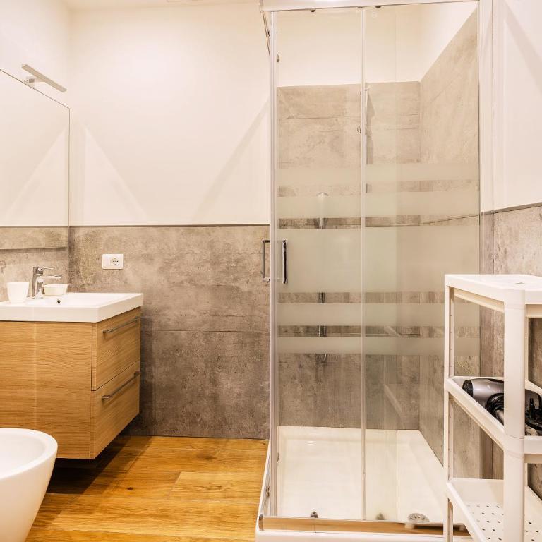 Titina Suites Apartment Rome - Camera Matrimoniale con Bagno Privato - 6