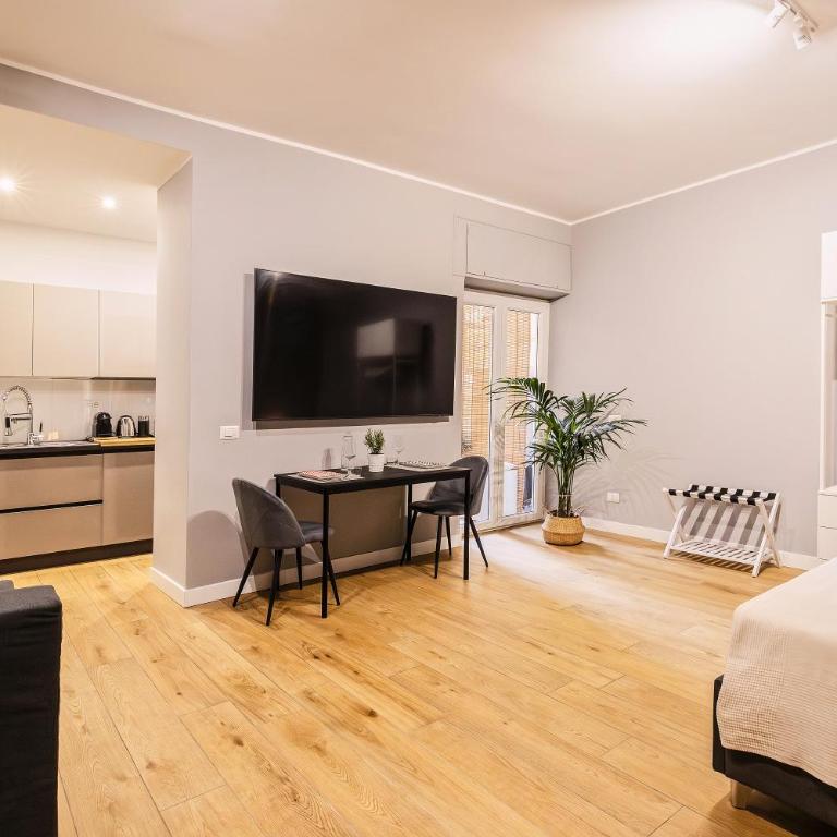Titina Suites Apartment Rome - Monolocale con Balcone - 7