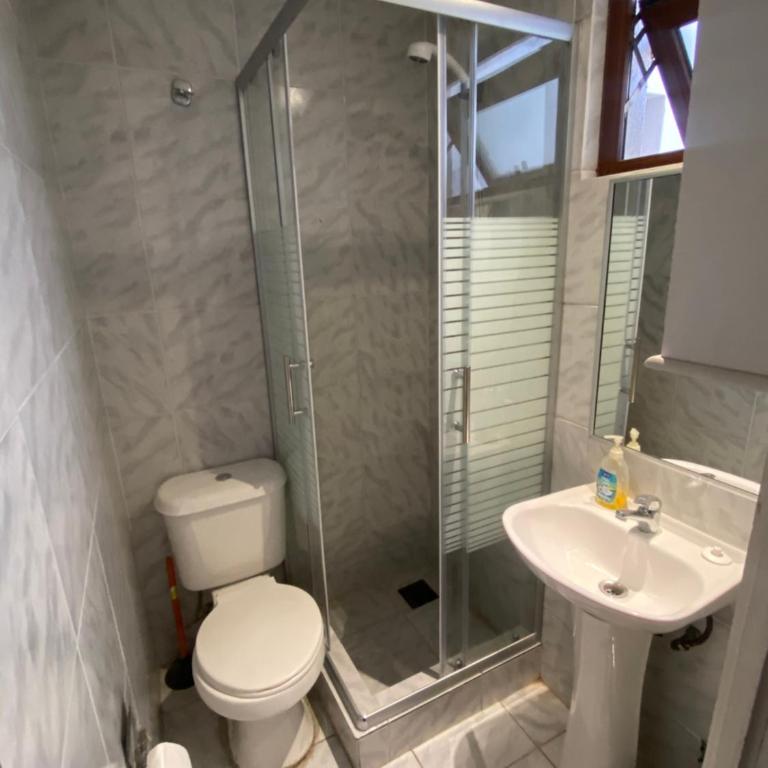 Nido de Cóndores - Habitación Doble con baño - 1 o 2 camas - 5