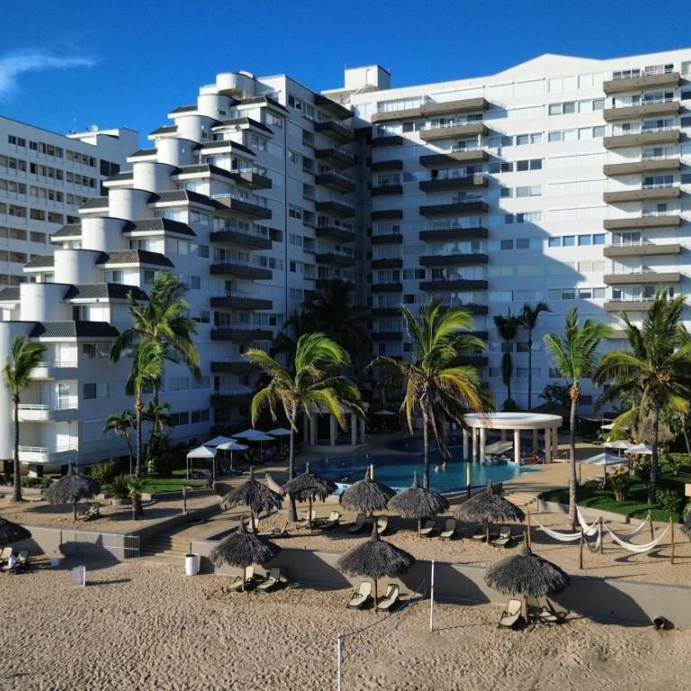 Departamento a pie de playa - Two-Bedroom Apartment - 30