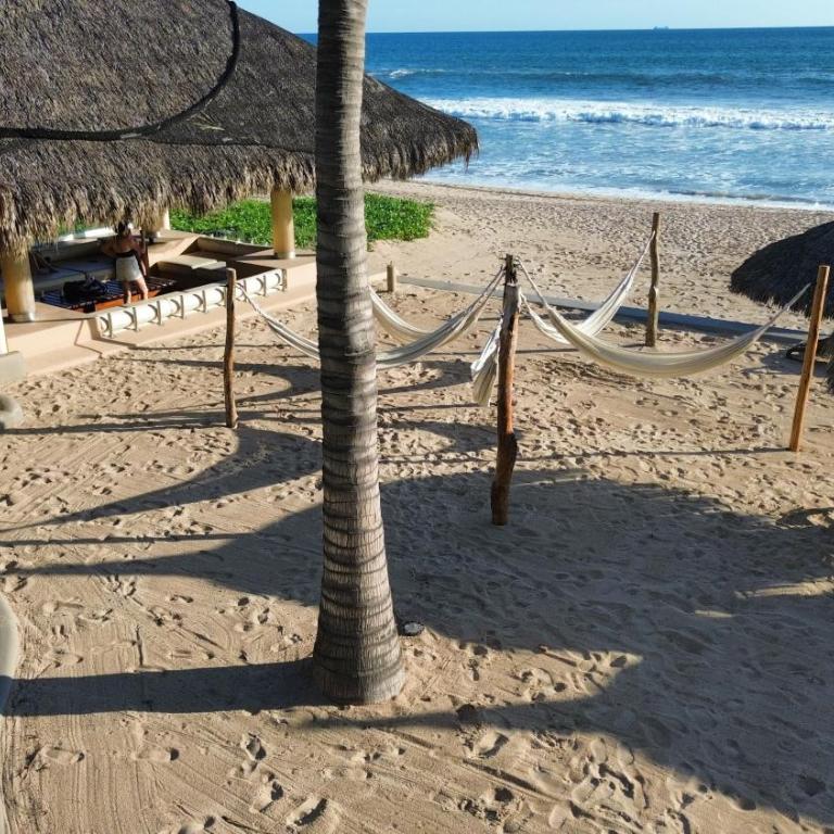 Departamento a pie de playa - Two-Bedroom Apartment - 26