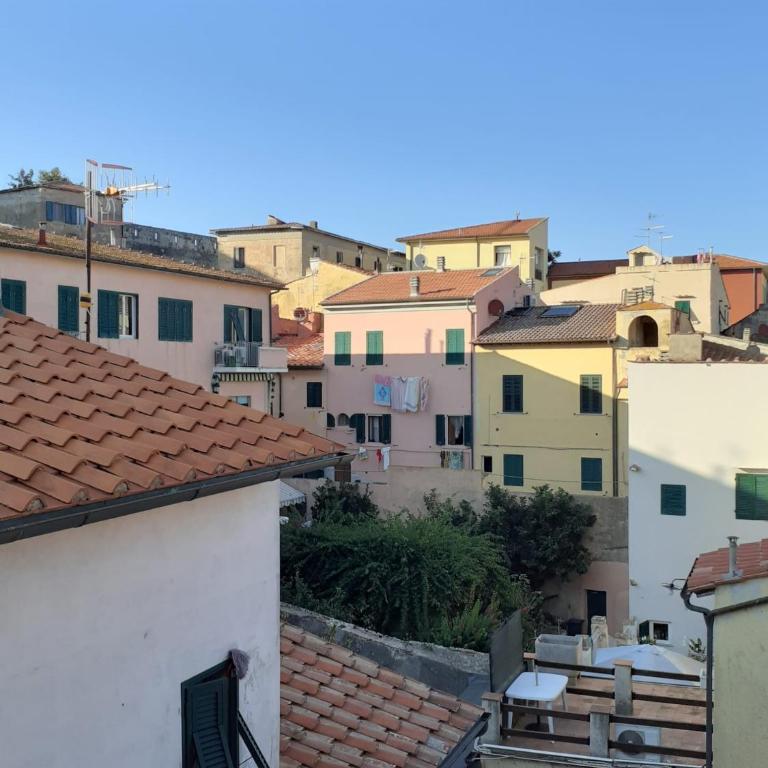 Centro Storico Portoferraio - Appartamento con 1 Camera da Letto - 2