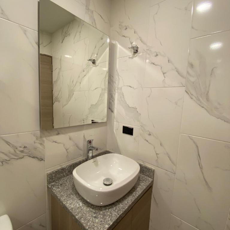Hotel Boutique CasaBlanca La 20 - Habitación Doble con baño privado - 15