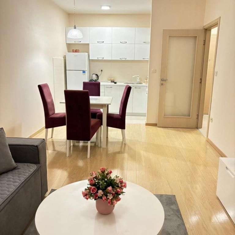 Apartment Enjoy City kvart - One-Bedroom Apartment - 2