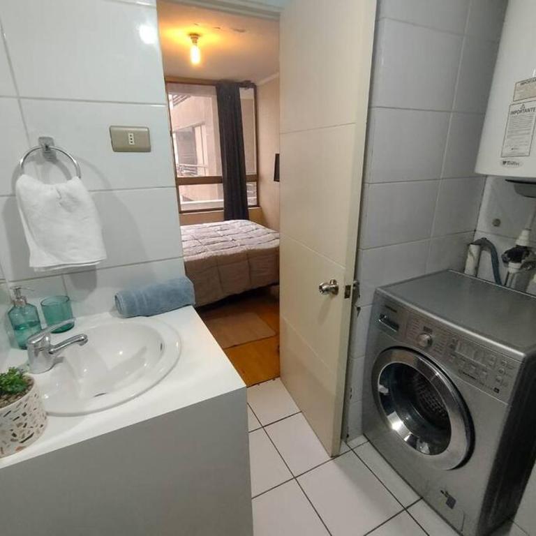 Departamento Ulises, Acogedor Departamento para 2, Metro Santa Lucía - One-Bedroom Apartment - 6