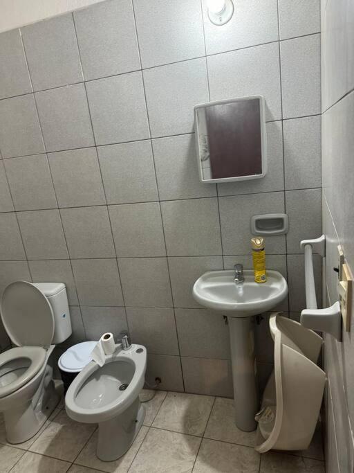 Departamento cerca de todo - Apartamento de 2 dormitorios - 10