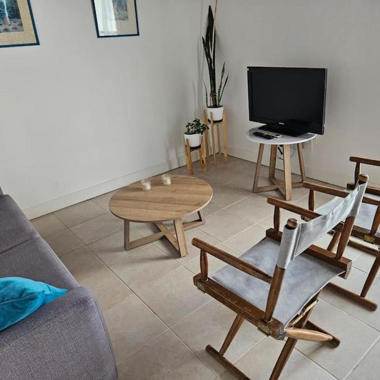El Soleado y Luminoso - Apartamento de 2 dormitorios con terraza - 7