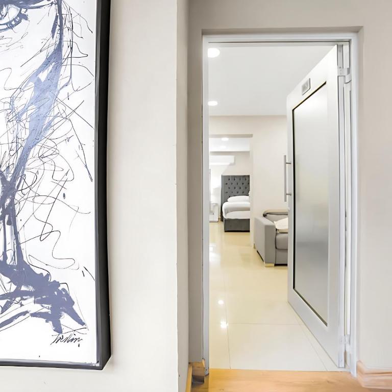 Árbol Suites - King Studio with Sofa Bed - 1