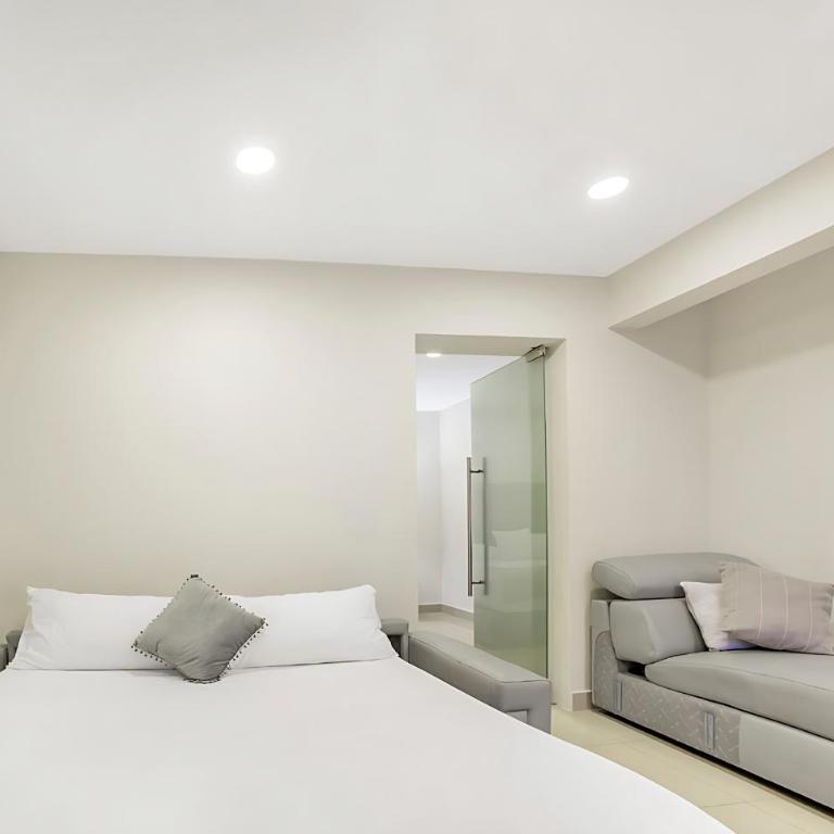 Árbol Suites - King Studio with Sofa Bed - 9