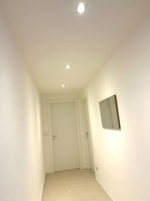 Casa Alessandra - Appartamento con 2 Camere da Letto e Balcone - 4