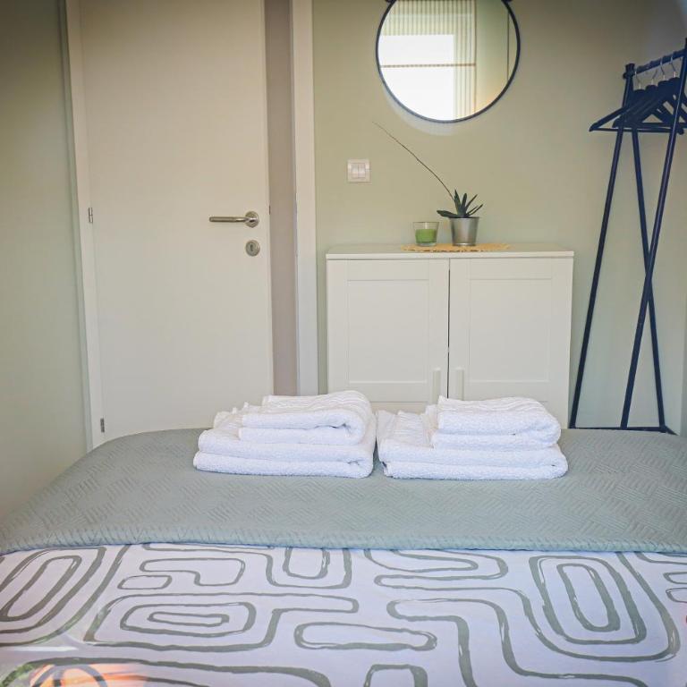 Grey Apartment On the Hill - One-Bedroom Apartment - 26