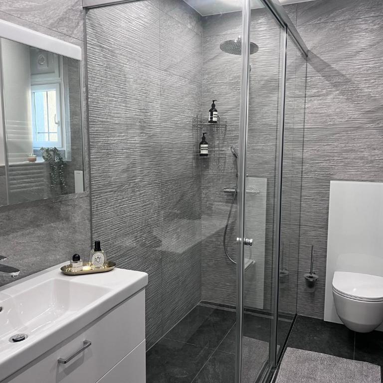 Montreux Luxury Suite - Apartamento con terraza - 11