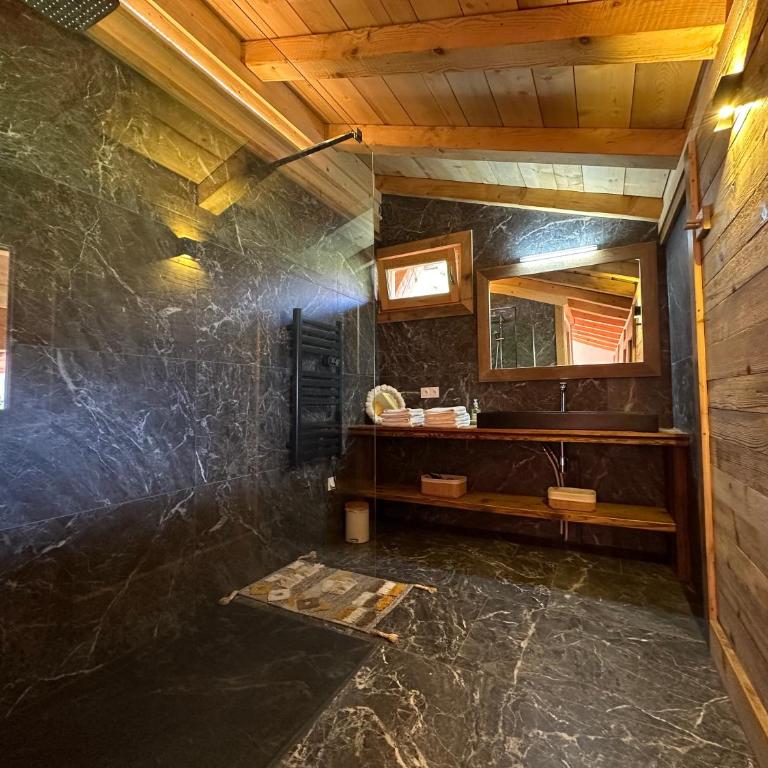 Chalet vue Mont Blanc avec jacuzzi extérieur - Appartement - 10