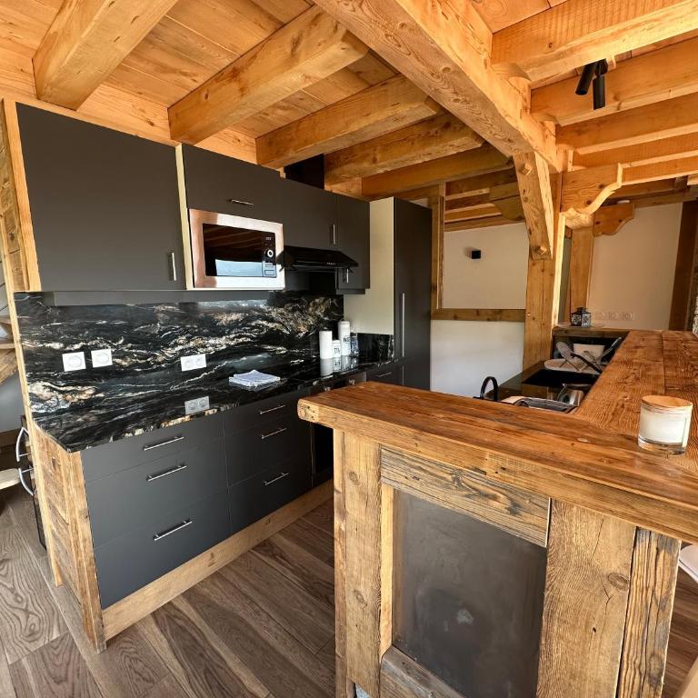 Chalet vue Mont Blanc avec jacuzzi extérieur - Appartement - 30