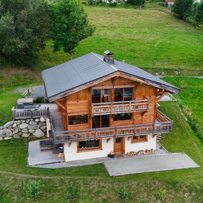 Chalet vue Mont Blanc avec jacuzzi extérieur - Appartement - 23