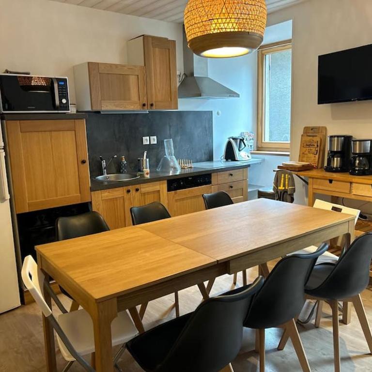 Une maison Savoyarde à Orelle accès Val Thorens - Maison 4 Chambres - 7