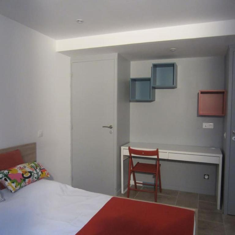 Jolie T2 rénové avec jardin clos et parking privé - Appartement 1 Chambre - 4