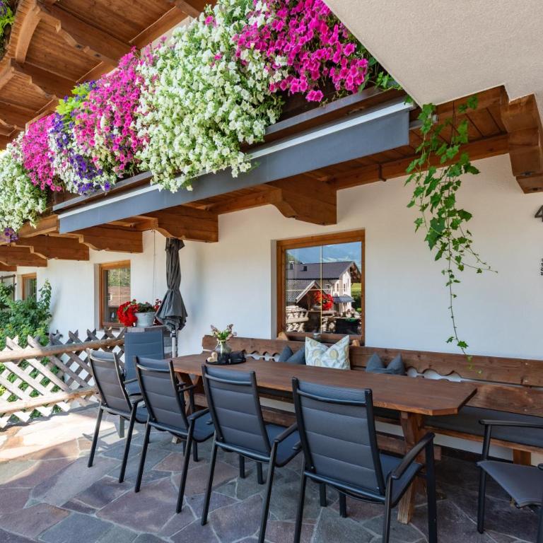 Haus Taxacher - Apartment mit 2 Schlafzimmern und Balkon - 45