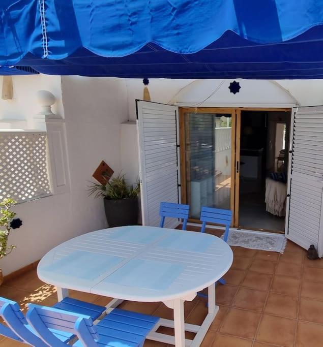 Casa Azul de Agnes - Two-Bedroom House - 14