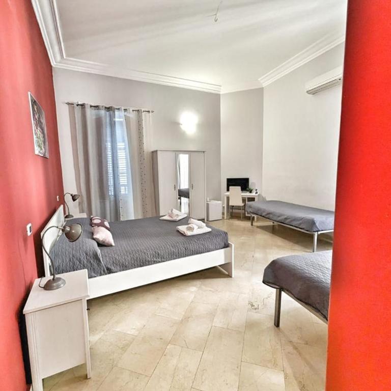 B&B Villareale 35 - Camera Quadrupla con Bagno Privato Esterno - 10