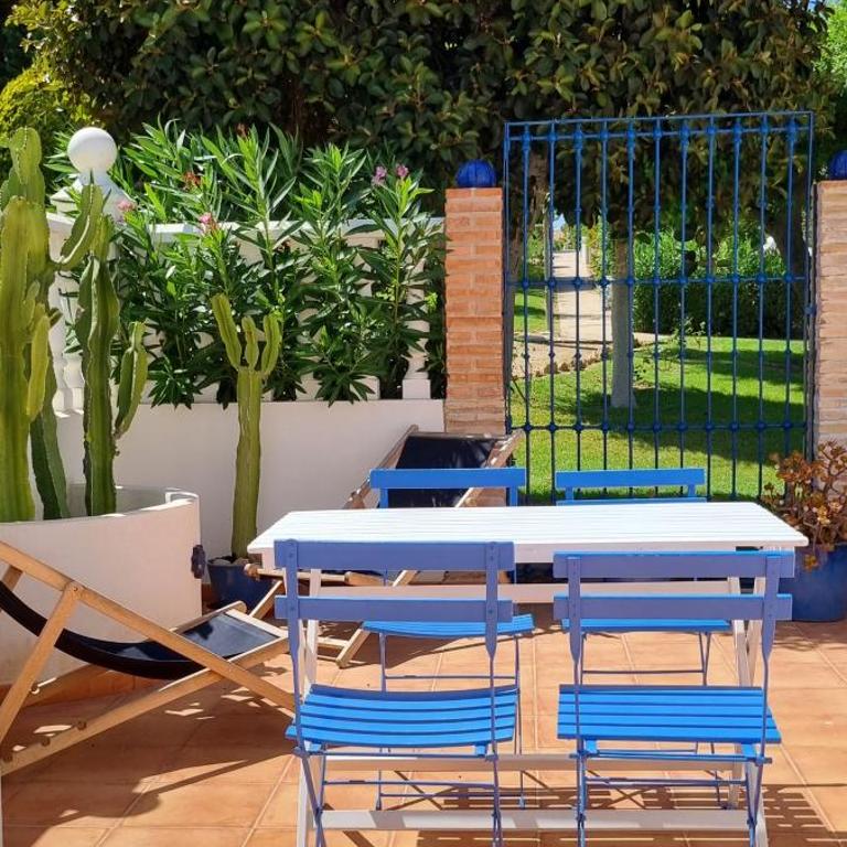 Casa Azul de Agnes - Two-Bedroom House - 53