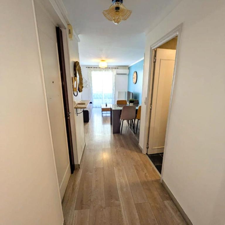 Antibes centre, joli 3 pièces - Apartamento de 2 dormitorios - 14
