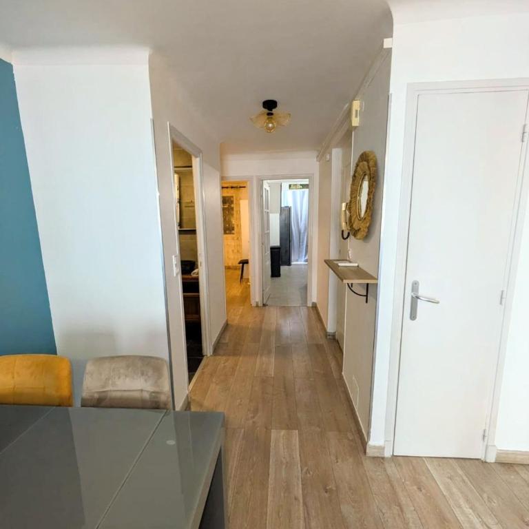 Antibes centre, joli 3 pièces - Apartamento de 2 dormitorios - 15