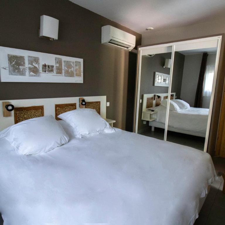 Athéna MOTEL - Appartement 1 Chambre (2 Adultes + 2 Enfants) - 3