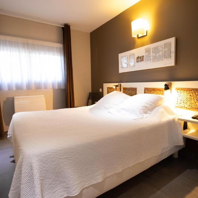 Athéna MOTEL - Appartement 1 Chambre (2 Adultes + 2 Enfants) - 5