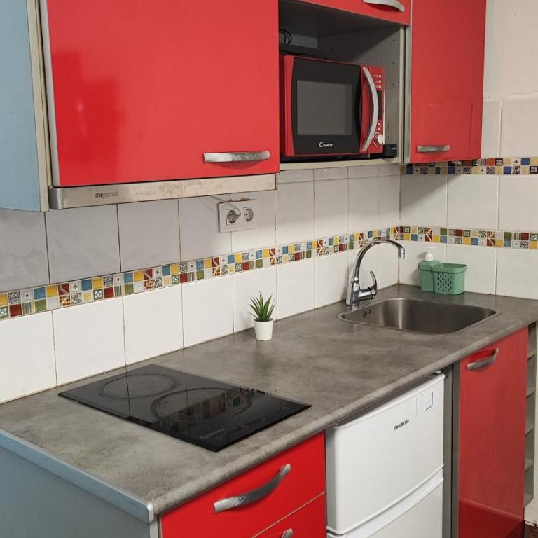 Acogedor estudio cerca de todo - One-Bedroom Apartment - 11