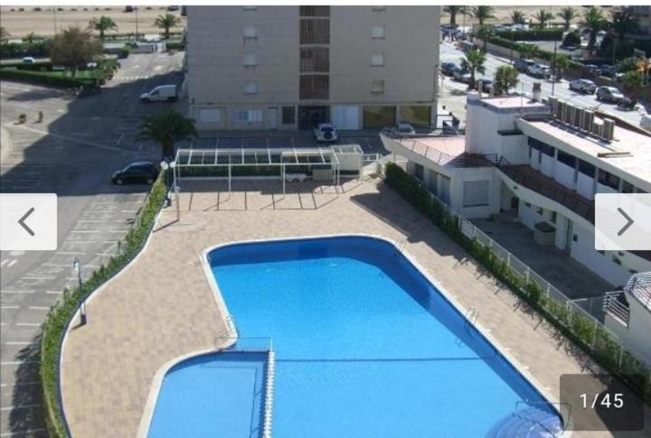 A une minute de la plage! - Two-Bedroom Apartment - 21