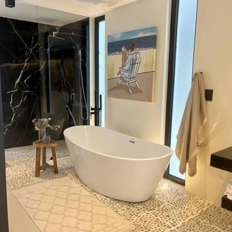 Majestic Villa The Ultimate Luxury Oasis with Pool - Apartamento de 2 dormitorios - 16
