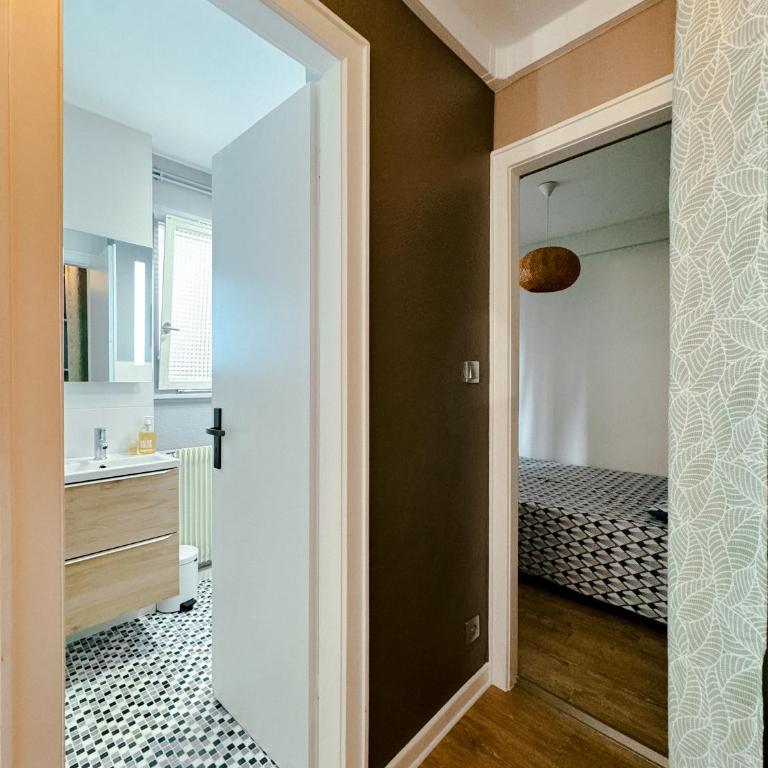 2 pièces cathédrale proche des quais strasbourg - Appartement 1 Chambre - 14